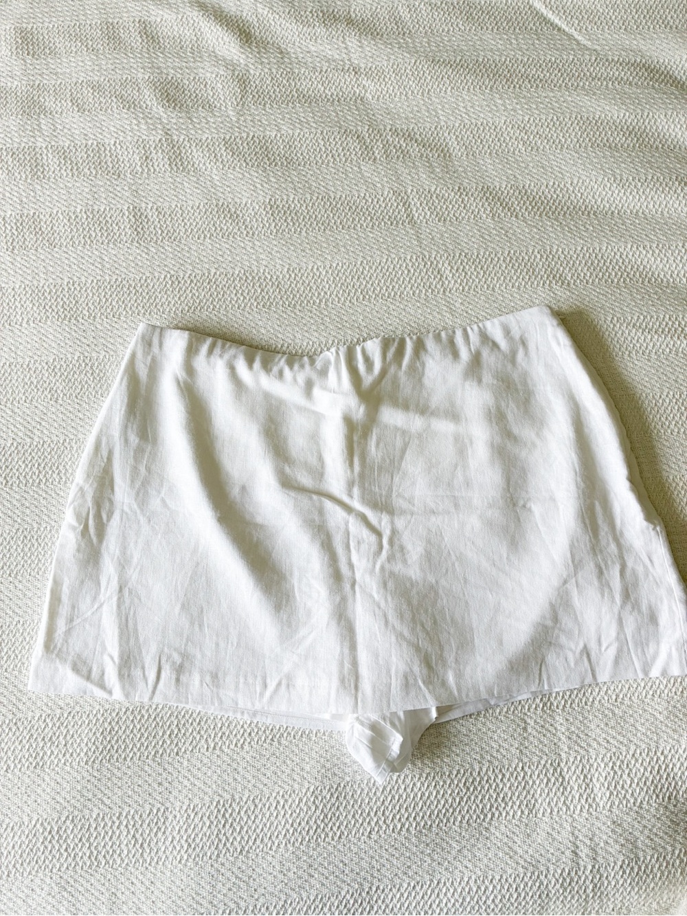 Abercrombie & Fitch Scarlett Mini Skort High Rise - CURVE LOVE